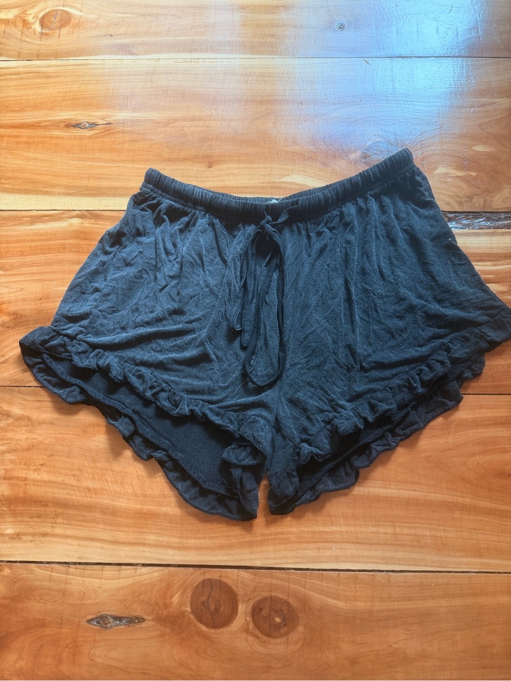 POL Black Ruffle Shorts, Soft and Stretchy, Size S, Lightweight, Airy 🖤